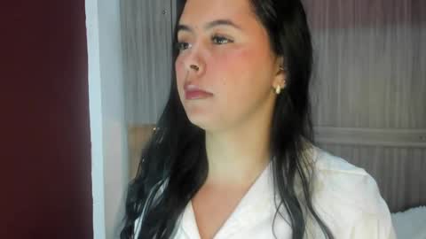 Snapshot of valerymeyerr chatting on 05-23-26, 12:09 valerymeyerr online show from 05-23-26, 12:09
