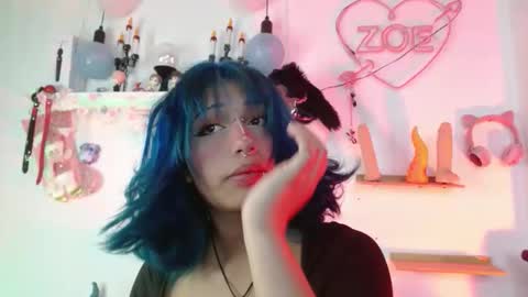 zoe online show from 01-12-26, 07:41