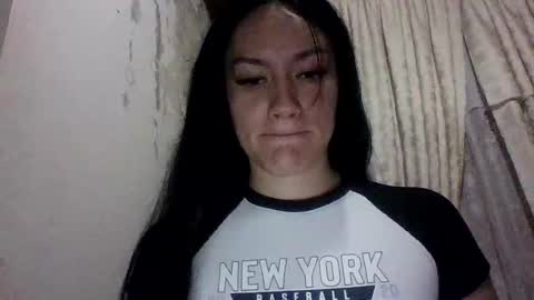 Snapshot of valeryy_rosse chatting on 01-11-25, 12:44 Val online show from 01-11-25, 12:44