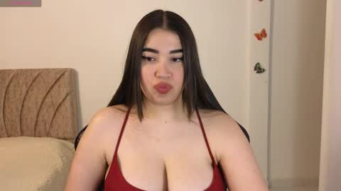 Snapshot of valeryyx chatting on 05-06-26, 05:25 Valery online show from 05-06-26, 05:25
