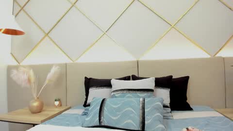 Sofia online show from 03-26-26, 12:28