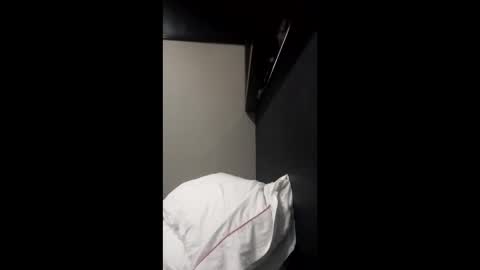 Sofia online show from 04-28-26, 01:26