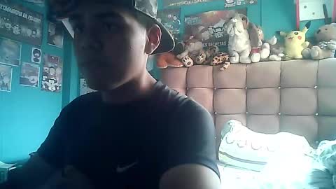 Valesh19 online show from 12-16-25, 08:58