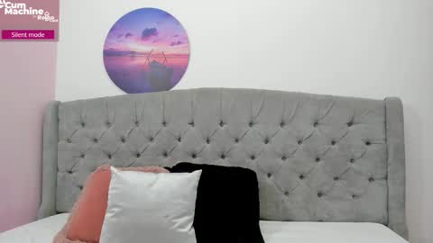 Snapshot of valesskahall chatting on 11-06-25, 12:06 Valesskahall online show from 11-06-25, 12:06