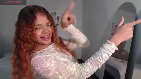 VALIENTE  online show from 11-29-25, 03:42