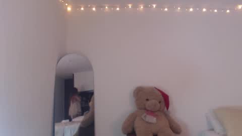 VALIENTE  online show from 03-03-26, 01:45