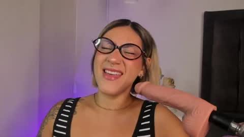 valka_doll online show from 06-25-26, 07:40