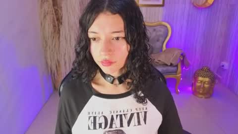 Valkiria  online show from 04-18-26, 01:04