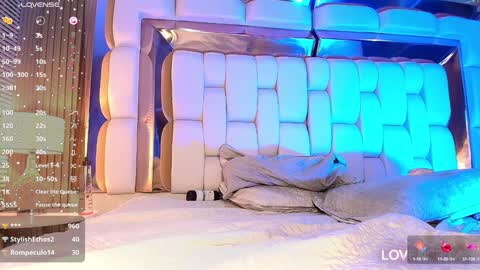 Valkiria moore  online show from 01-08-25, 10:58