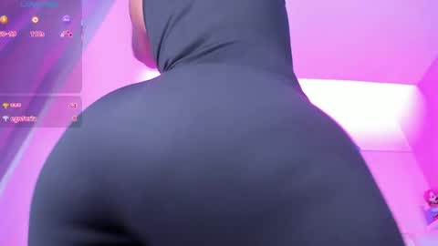 Valkiria online show from 04-24-26, 04:37