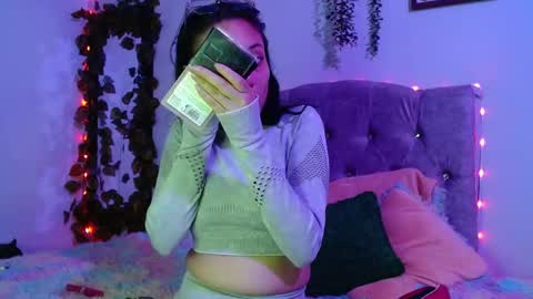 valkiry_ online show from 04-17-26, 08:45