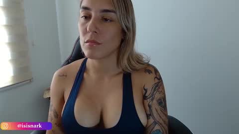 Snapshot of valkyriarose chatting on 10-09-25, 03:43 Isis online show from 10-09-25, 03:43