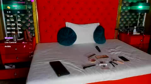 Snapshot of valleriejonnes chatting on 10-27-25, 06:45 Valerie Val V online show from 10-27-25, 06:45