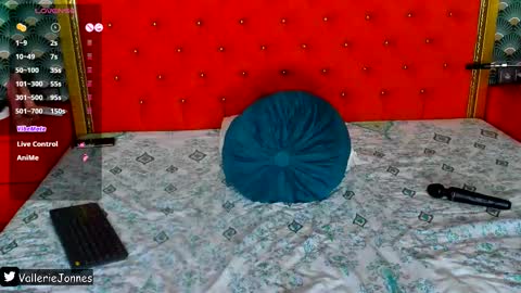 Snapshot of valleriejonnes chatting on 02-03-26, 02:53 Valerie Val V online show from 02-03-26, 02:53