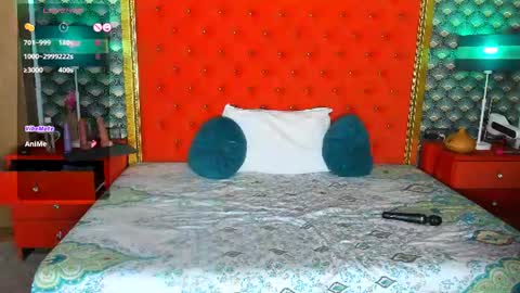 Snapshot of valleriejonnes chatting on 06-19-26, 11:47 Valerie Val V online show from 06-19-26, 11:47