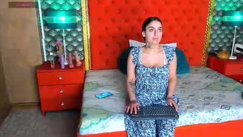 Snapshot of valleriejonnes chatting on 06-22-26, 07:11 Valerie Val V online show from 06-22-26, 07:11