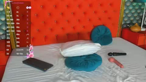 Snapshot of valleriejonnes chatting on 07-20-26, 07:11 Valerie Val V online show from 07-20-26, 07:11