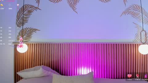 valleriie_ online show from 04-09-26, 03:39