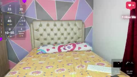 Snapshot of vallolet_dariam chatting on 02-21-26, 03:51 DARIAM online show from 02-21-26, 03:51