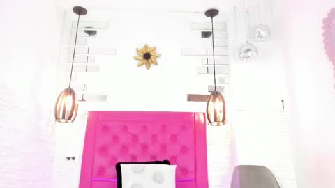 Snapshot of valloletsamar chatting on 03-09-25, 11:03 Vallolet Peach online show from 03-09-25, 11:03