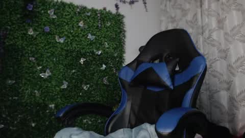 Snapshot of valquiria_sirgun chatting on 05-11-26, 04:04 valquiria_sirgun online show from 05-11-26, 04:04
