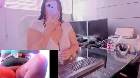 Snapshot of valrery_roussex chatting on 09-20-25, 07:26 Valery online show from 09-20-25, 07:26