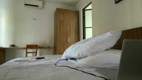 Snapshot of valure_lera chatting on 09-23-25, 11:41 valure_lera online show from 09-23-25, 11:41