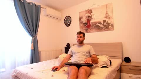 Snapshot of valyvalisimo chatting on 02-24-26, 07:28 valyvalisimo online show from 02-24-26, 07:28