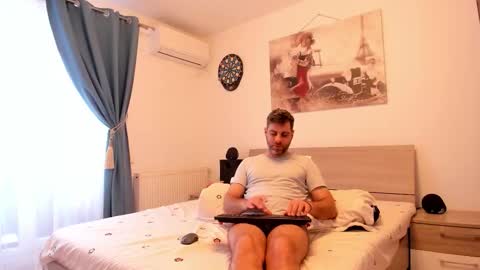 Snapshot of valyvalisimo chatting on 03-04-26, 06:08 valyvalisimo online show from 03-04-26, 06:08