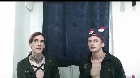 Snapshot of vamp_noah chatting on 12-25-24, 10:27 Vamp Noah and Dan online show from 12-25-24, 10:27