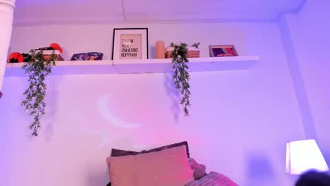 vamp  online show from 11-27-25, 10:12