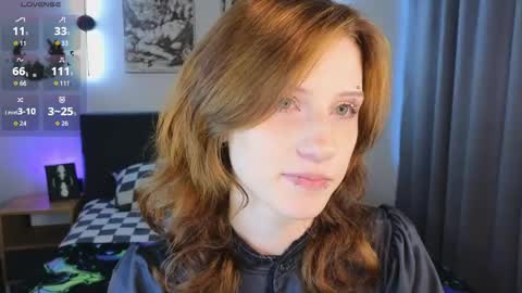 Snapshot of vampi_queen chatting on 05-21-26, 04:47 Vampi online show from 05-21-26, 04:47