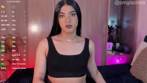 Snapshot of vampy__cinna chatting on 02-04-26, 02:39 Cinnamon online show from 02-04-26, 02:39