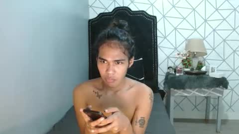 vampy_ebony_laxine online show from 05-16-26, 10:36