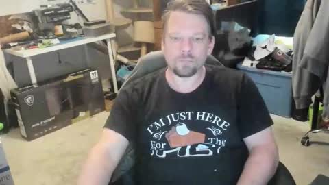 Snapshot of vandonh chatting on 05-17-26, 06:26 vandonh online show from 05-17-26, 06:26