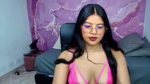 vane_latin18 online show from 03-04-26, 08:04