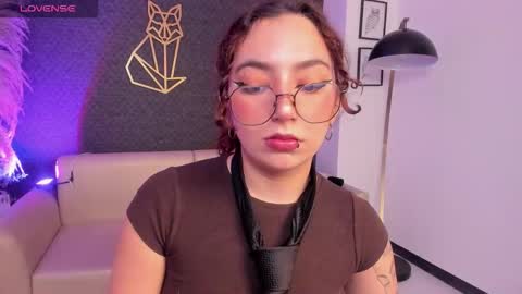 vane_vixen online show from 11-26-25, 03:24