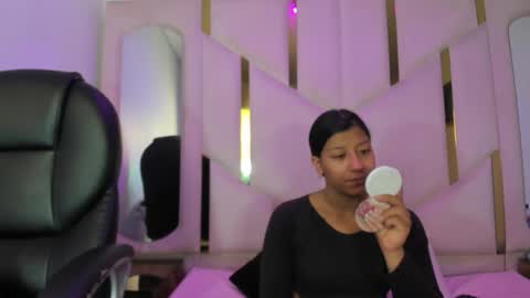 Vane online show from 04-24-26, 01:35