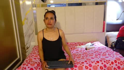 Vanessa online show from 04-02-26, 04:59