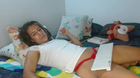 vanessa online show from 12-17-24, 10:43