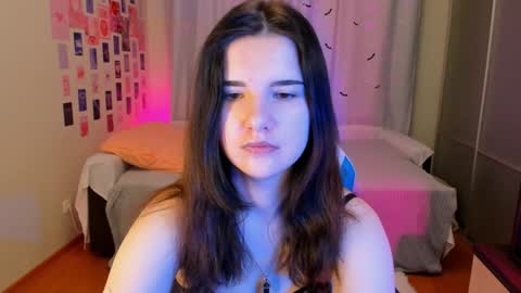 Vanessa online show from 12-20-24, 09:28