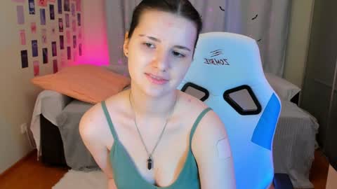 Vanessa online show from 12-25-24, 12:16