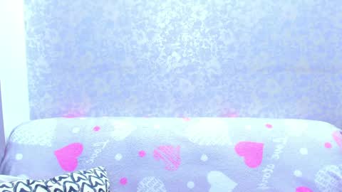 Snapshot of vanessa_florence chatting on 05-14-26, 01:12 RUSSIAN BARBIE BABE online show from 05-14-26, 01:12