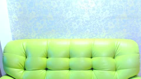 Snapshot of vanessa_florence chatting on 06-06-26, 01:21 RUSSIAN BARBIE BABE online show from 06-06-26, 01:21