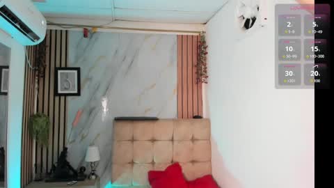 Snapshot of vanessa_jenner chatting on 06-02-26, 10:12 vanessa_jenner online show from 06-02-26, 10:12