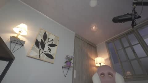 Vanessa Novvoa online show from 03-25-26, 08:59