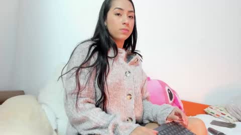 vanessaadol online show from 12-05-24, 02:33