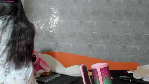 vanessaadol online show from 01-18-25, 09:45