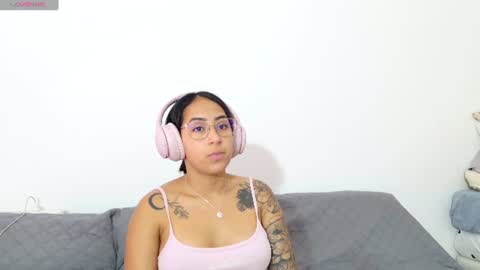 vanessaadol online show from 07-01-26, 10:50