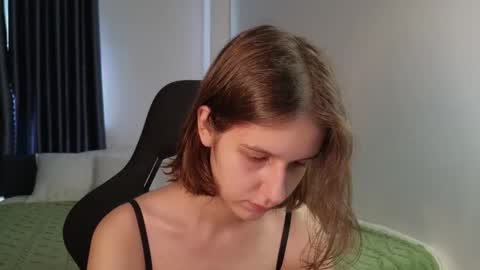 vanessa online show from 09-20-25, 05:52